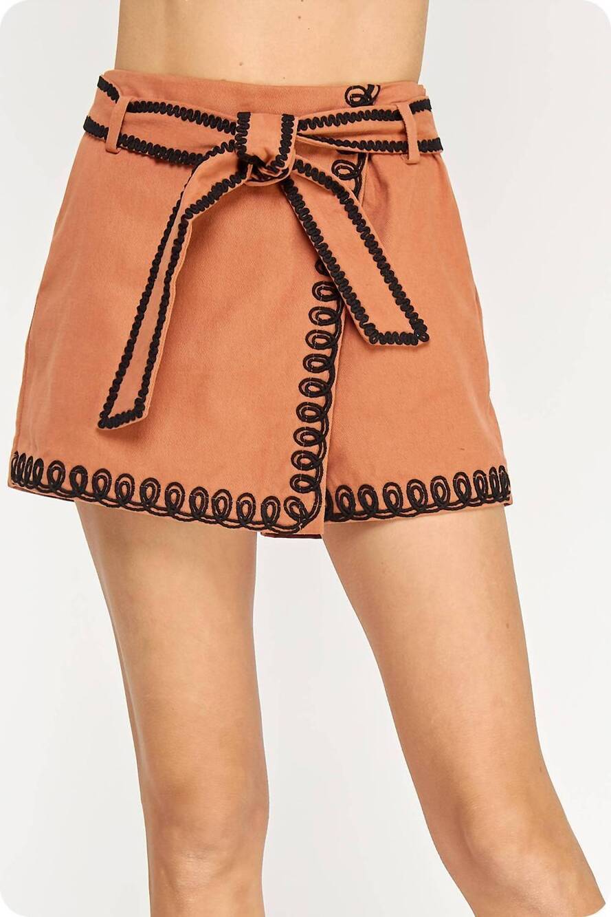 NEW STRUT & BOLT embroidery detail skort in camel/black